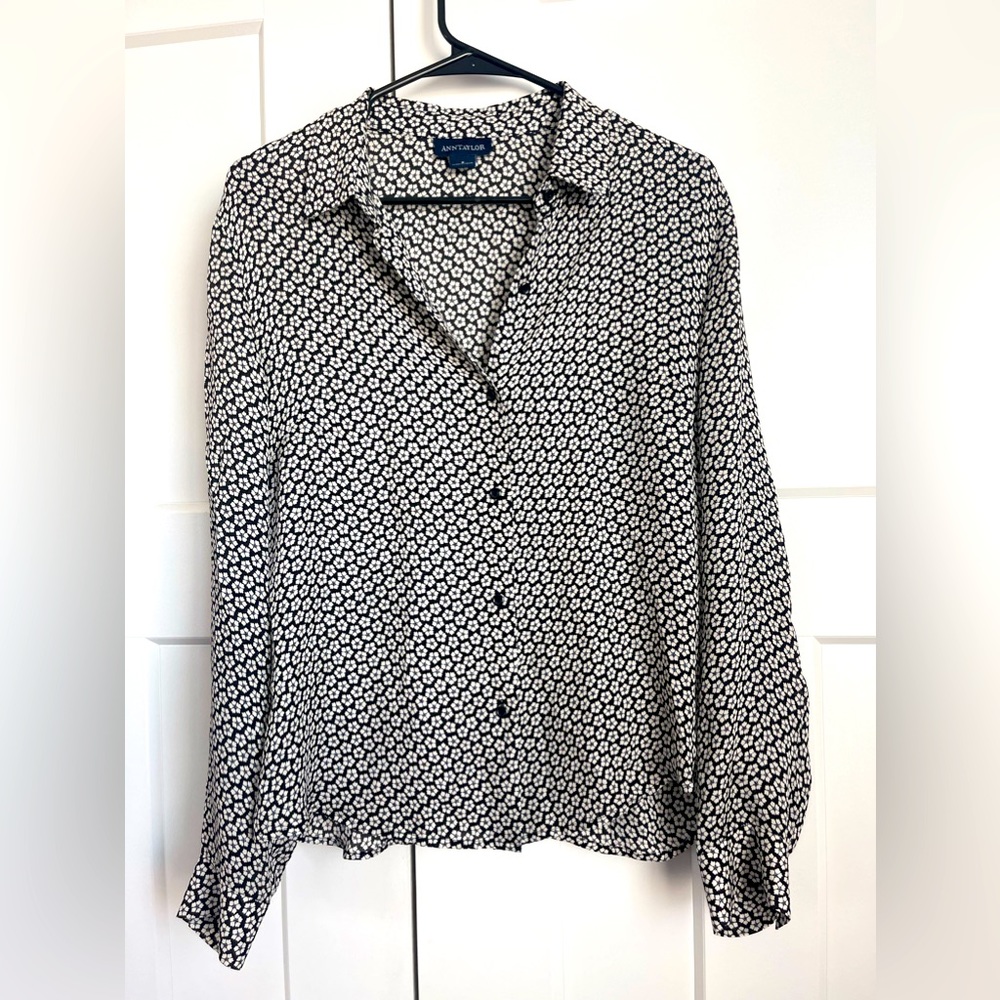 Ann Taylor Silk Floral Blouse | Size 8